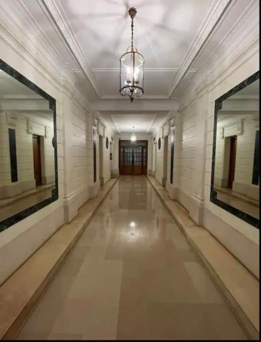 פריז Quiet And Spacious Apartment Near Champs Elysees מראה חיצוני תמונה