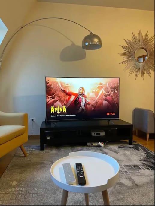 פריז Quiet And Spacious Apartment Near Champs Elysees מראה חיצוני תמונה